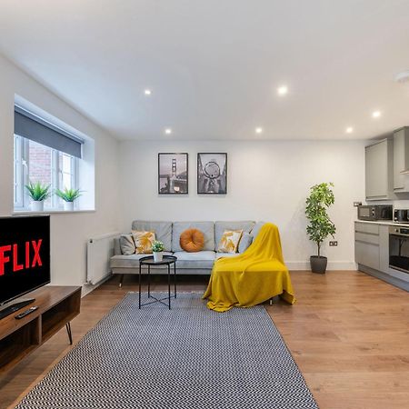 The Perfect Stay London, Home With 2 Bedrooms 1 Bath - Battersea, Vauxhall And Nine Elms Экстерьер фото