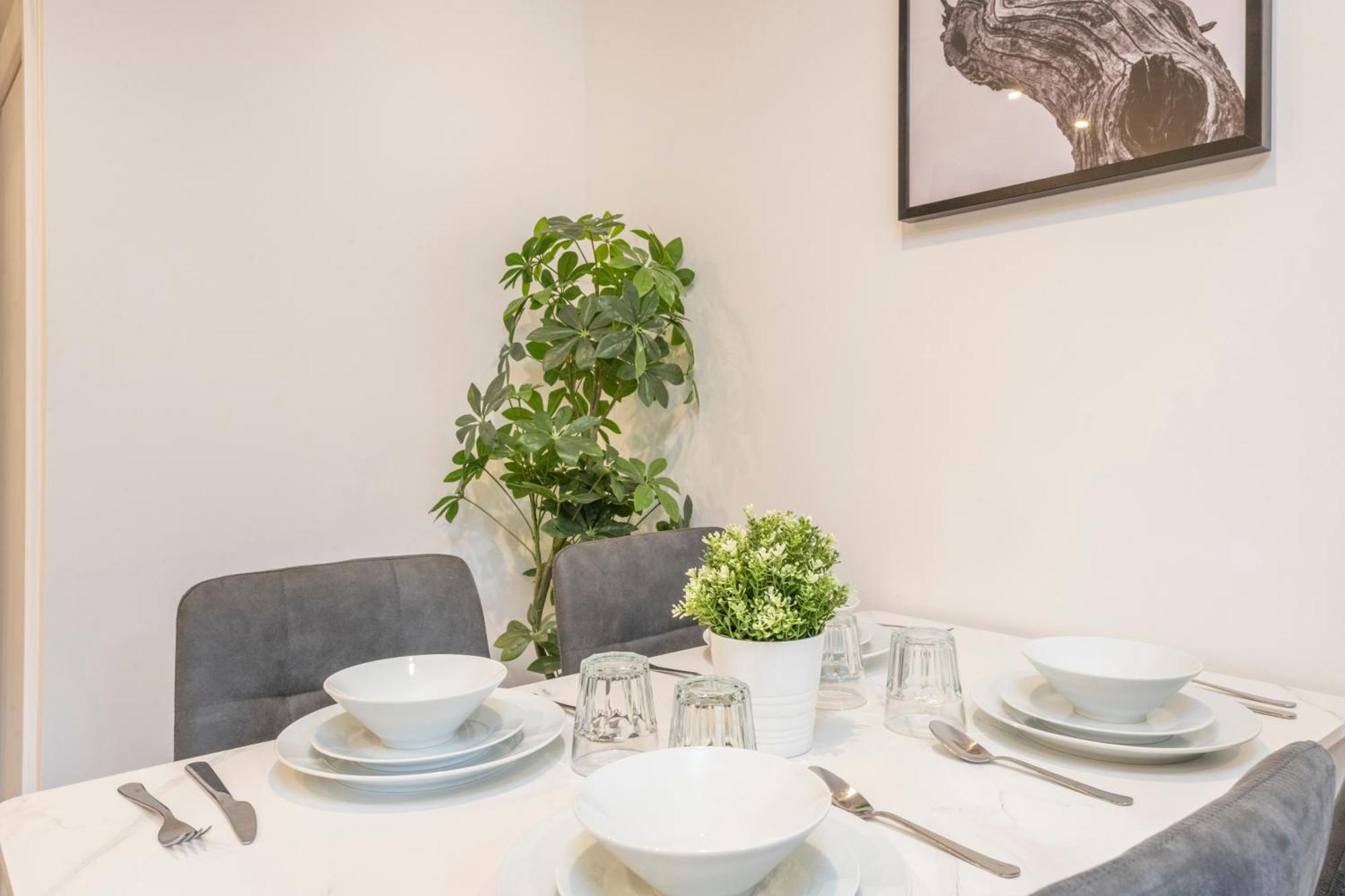 The Perfect Stay London, Home With 2 Bedrooms 1 Bath - Battersea, Vauxhall And Nine Elms Экстерьер фото